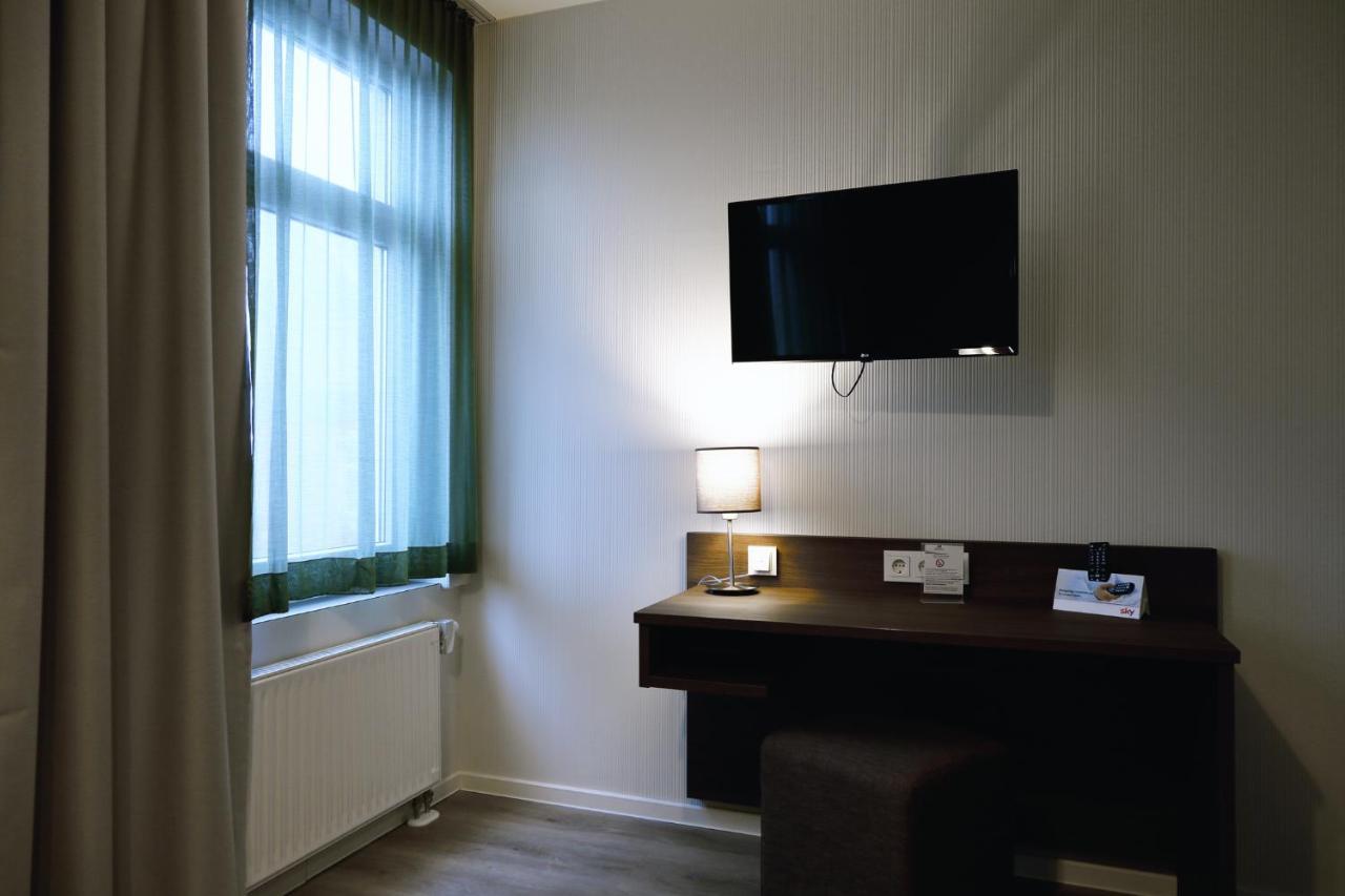 Konsumhotel Am Park Oberhof (Thuringia)
