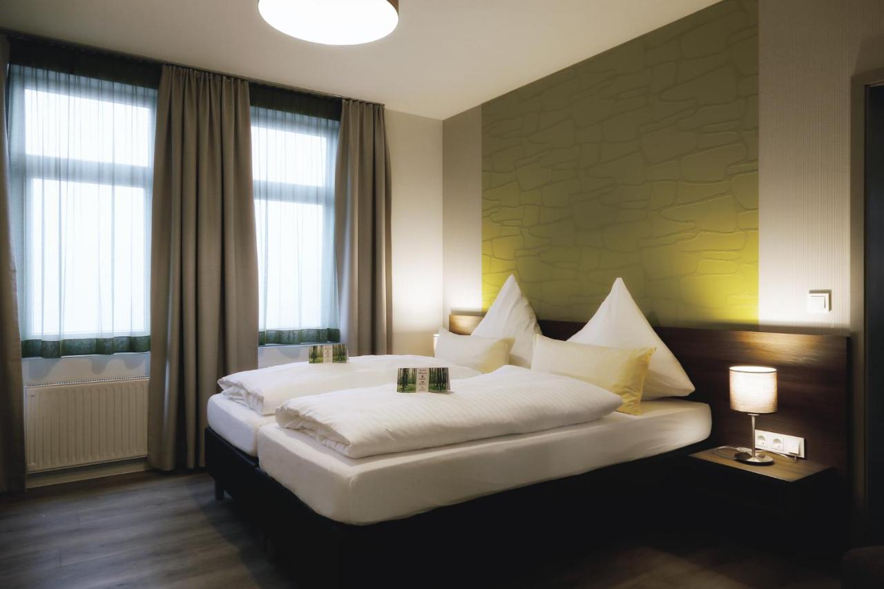 Hotel Konsumhotel Am Park 4*